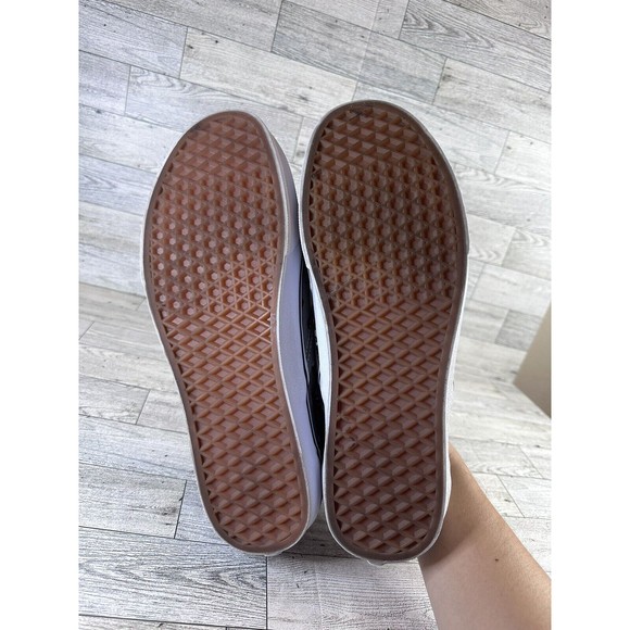 VANS X Disney Mickey Mouse Slip On Skate Shoes Gray Men's Size 11.5 - Picture 5 of 5